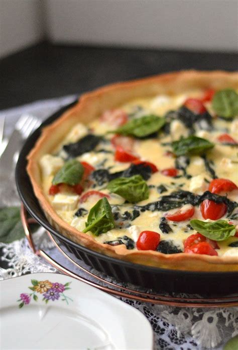 Quiche Met Feta Spinazie En Tomaat Recept Lekker Eten Quiche