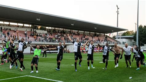 O Algarve vai ter mais uma paragem no Campeonato Farense volta à