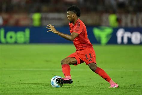 Kingsley Coman Set To Stay At Bayern Munich Get German Football News