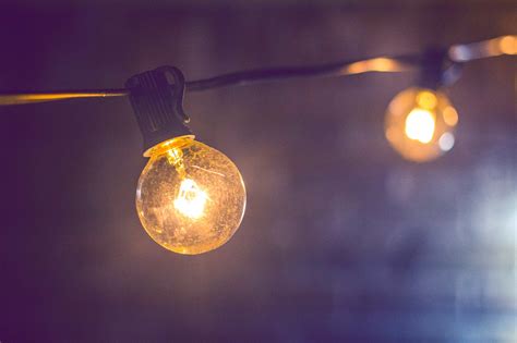 Light Bulb Aesthetic - 2048x1365 Wallpaper - teahub.io