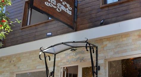 HOTEL BARILOCHE - Prices & Lodge Reviews (San Carlos de Bariloche ...