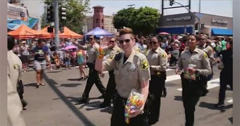 Uniformed Police Officers To March In San Diego Pride Parade Officer