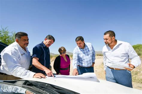 Alcalde De Lerdo Y Delegada Del Imss Durango Visitan Terrenos Para