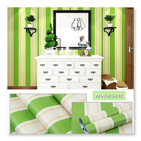 Jual Young Man 10 Meter Wallpaper Dinding Kamar Tidur Motif Salur