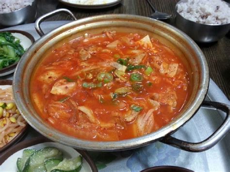 진해 송학동 복개천찌개천국 소개