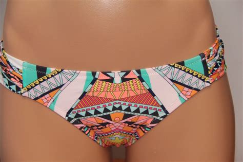 Nwt Jessica Simpson Swimsuit Bikini Bottom Sz S Black Multi