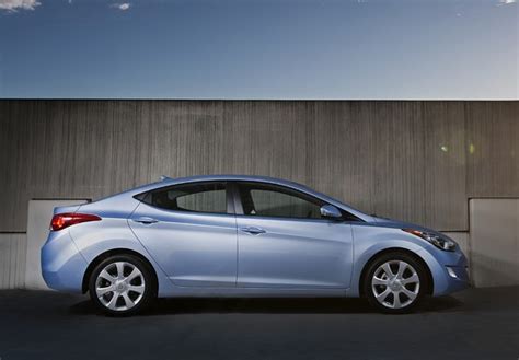 Photos Of Hyundai Elantra US Spec MD 2010