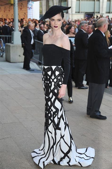 Naked Rihanna And What Everyone Else Wore To The CFDA Awards Celebrity Fashion Trends Red