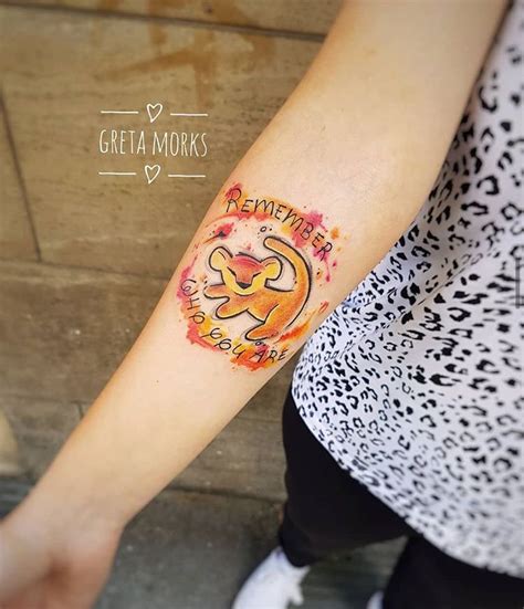 lion king simba tattoo | Tatuagem de rei leão, Tatuagem, Tatuagem pequena