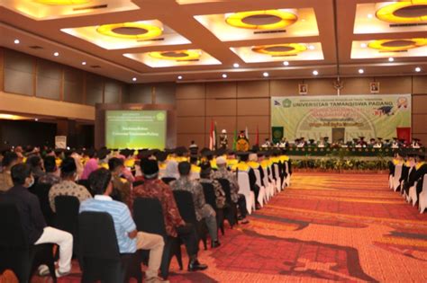 Universitas Tamansiswa Padang Kembali Laksanakan Wisuda Secara Langsung