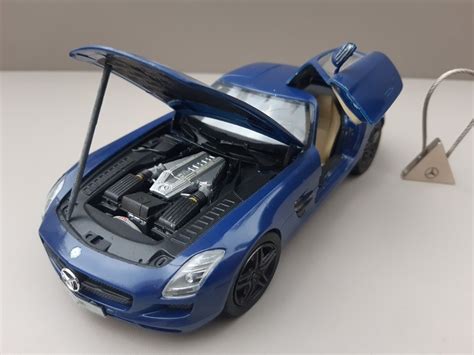 Mercedes Benz SLS AMG Revell 1 24 Von Norbert Gauder