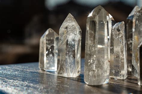 Clear Quartz : All You Need To Know | Intuitivejourney.com