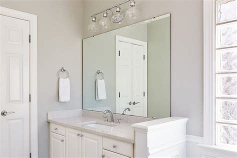 Vanity Mirror Makeover - Carolina Charm