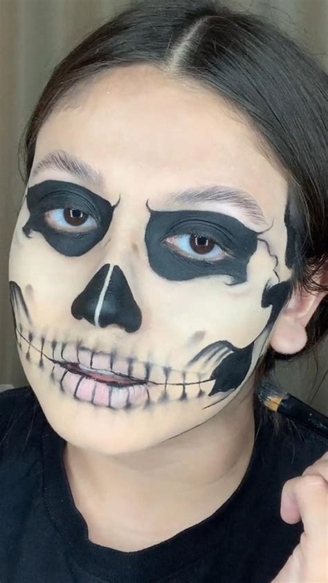 Tate Langdon Mens Halloween Makeup Skull Makeup Tutorial Halloween