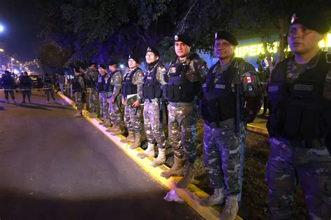 San Juan De Lurigancho M S De Heridos Tras Explosi N De Artefacto