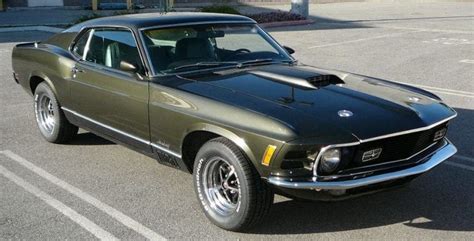 Black Jade Ford Mustang