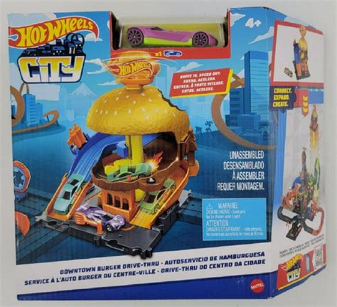 Игровой набор Hot Wheels City Downtown Burger HDR купить с доставкой по выгодным ценам в