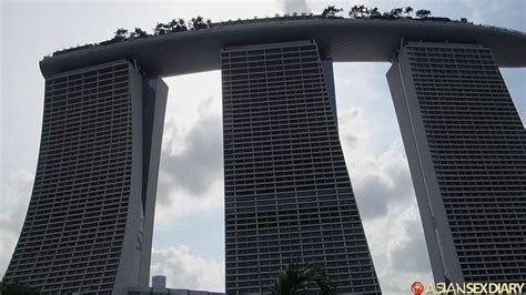 Petite Asian MILF Nat Blows A Huge Dick Takes It In Her Pussy Asshole CoedCherry