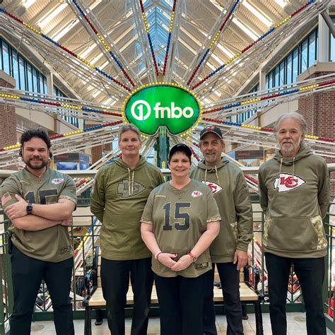 Scheels - 🇺🇸Happy Veterans Week!🇺🇸 We want to give the...