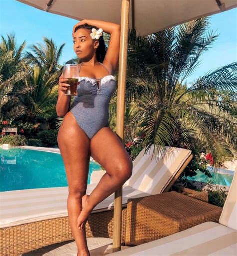 3 Hot Sexy Sharon Mwangi Bikini Pics