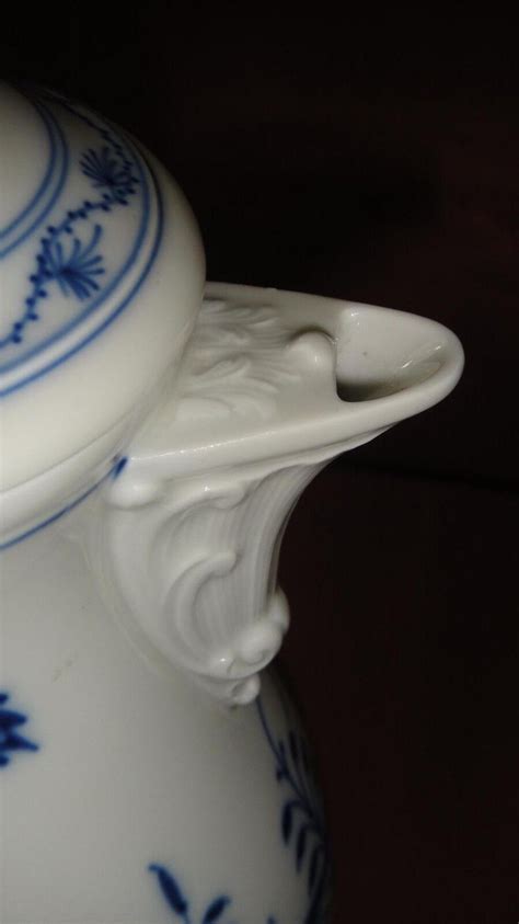 Meissen Zwiebelmuster Blue Onion Porcelain Teapot Kettle Ebay