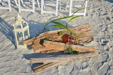 You Can Still Plan: Beach Wedding Decorations - Florida Beach Weddings