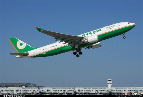 B 16306 Airbus A330 203 Eva Air Peter Unmuth JetPhotos