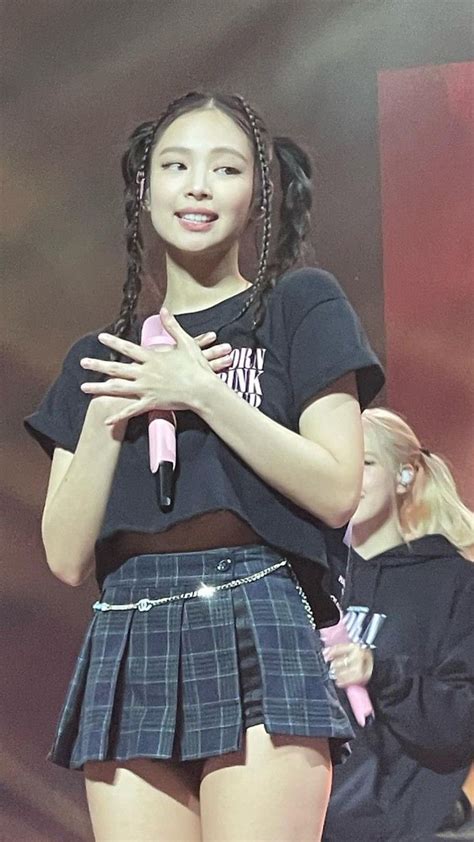 221201 Jennie Born Pink World Tour In London Day 1 Jennie Kim