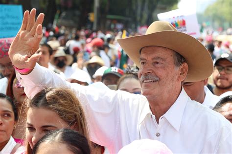 Roberto Madrazo Elba Esther Gordillo Y Otros “mapaches” Que Marcharon