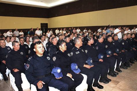 En La Cuerda Floja El 30 De Policías