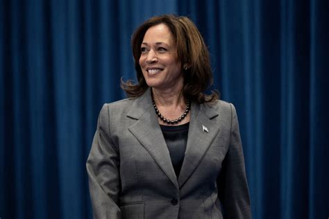 VP Kamala Harris praises Beyoncé for reclaiming country musics Black