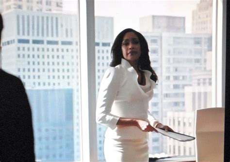 Jessica pearson, Suit fashion, 2015 fashion