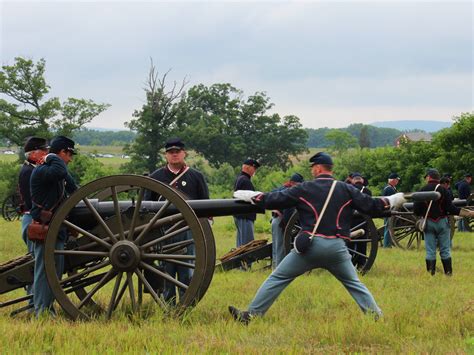 Gettysburg Swells As Throngs Mark Civil Wars Turning Point Ncpr News