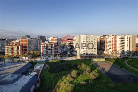 Apartamento T3 Venda 425 000 em Lisboa São Domingos de Benfica