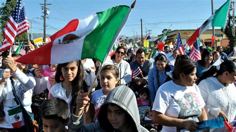 California Latinos protest Arizona push to end birthright citizenship ...