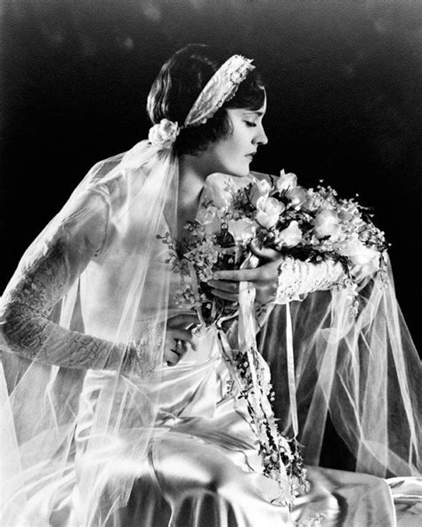 Instant Download Vintage Image 1920s Bride With Bouquet Satin Gown