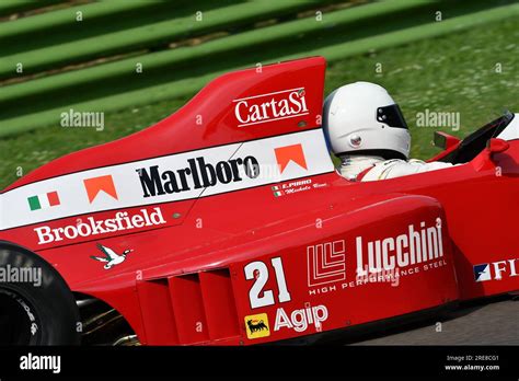 Marlboro racing logo hi-res stock photography and images - Alamy