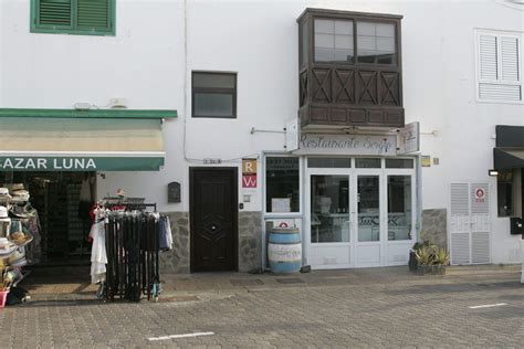 La CNMC alerta de que la ley canaria de vivienda vacacional podría