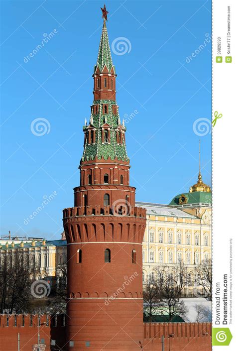 Turm Des Moskaus Der Kreml Stockbild Bild Von Ernstlich