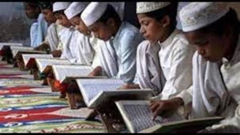 Clerics Many Parties Welcome SC Decision On UP Madrasa Act Hindustan