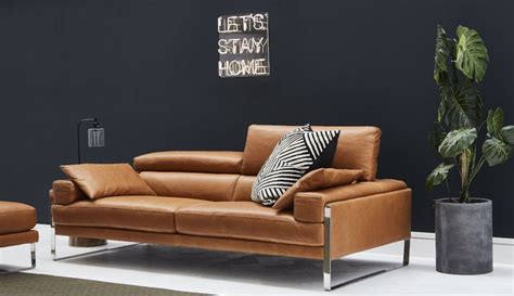 Leather Sofas Buying Guide | Darlings of Chelsea