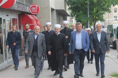 MOSTARSKI MUFTIJA NA MIRNIM PROTESTIMA PORUČIO BOŠNJACI NEĆE PRISTATI