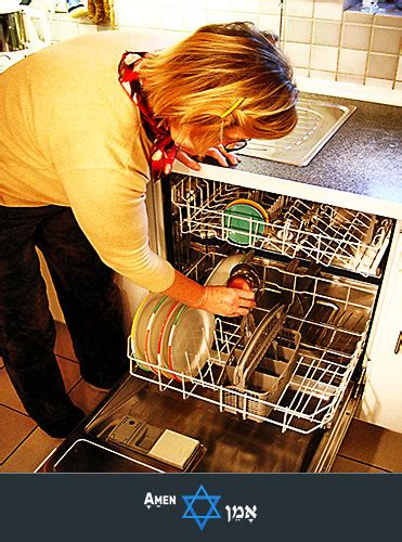 Passover Cleaning How To Clean Your House For Pesach [checklist] 2022 Amen V Amen