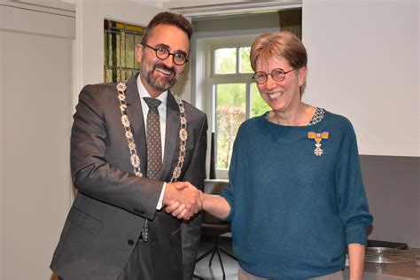 Lintje Voor Hennie Van Hoof En Annemie Vullings Afferden Limburg Nl