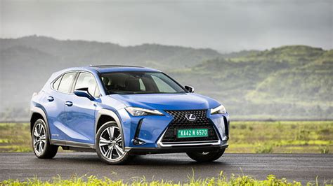 Lexus UX 300e Price - Images, Colors & Reviews - CarWale