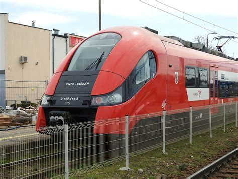 Maszyniści idą na zwolnienia chorobowe Połączenia w regionie są odwoływane