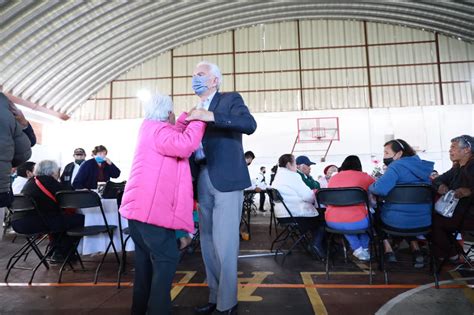 Celebra DIF de Chiautempan el Día del Abuelo