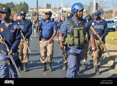 Armed South African Police Officers Of The Jmpd Stock Photo 64684174