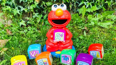 Learning Letters With TALKING ELMO Sesame Street Blocks Toys - YouTube