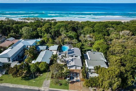 Kirra Beach House - Your Luxury Escape